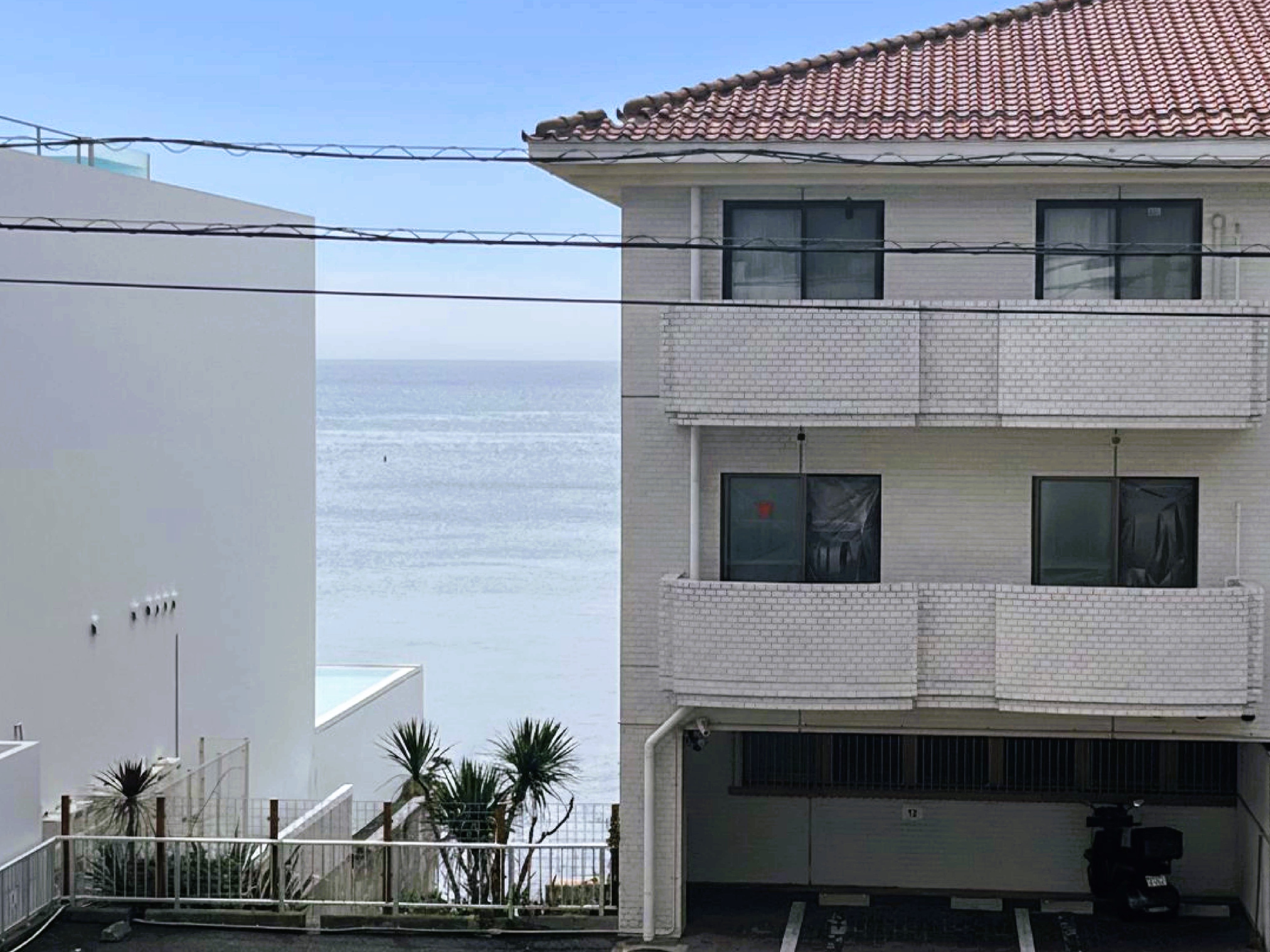 バルコニーからの海の景色