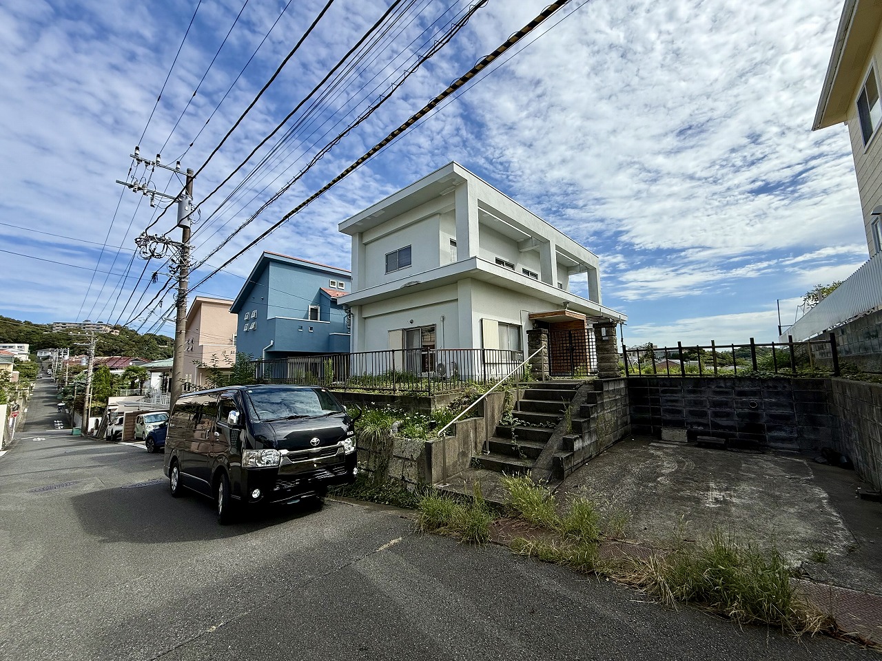 隣地との間隔もあり開放的です